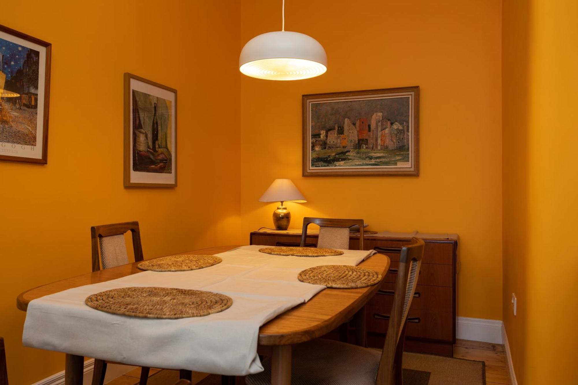 Newly Renovated 1 Bedroom Near Charming Newhaven Appartement *