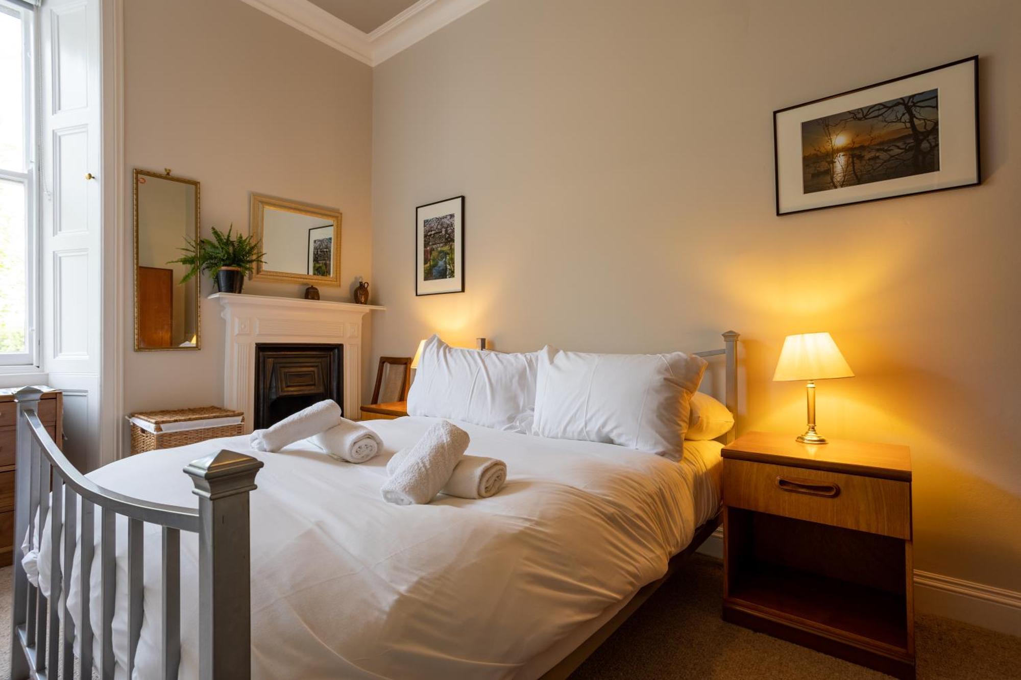 Newly Renovated 1 Bedroom Near Charming Newhaven Appartement Édimbourg