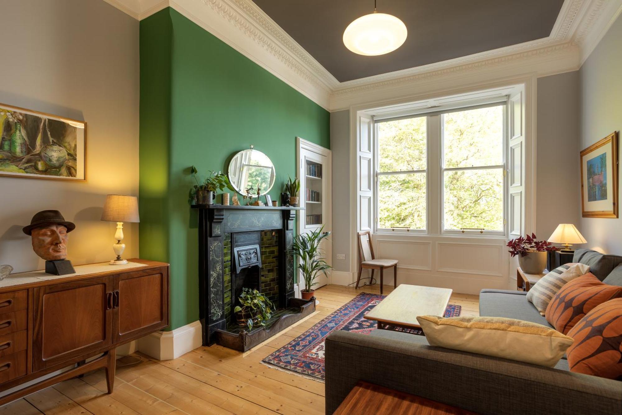Newly Renovated 1 Bedroom Near Charming Newhaven *